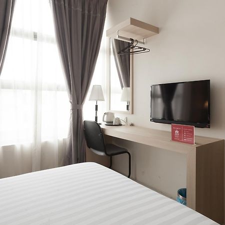 Zen Rooms Sungai Besi Kuala Lumpur Eksteriør billede