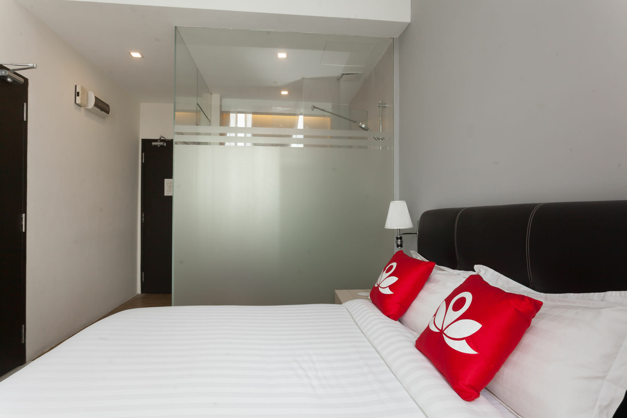Zen Rooms Sungai Besi Kuala Lumpur Eksteriør billede
